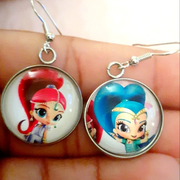 ❤Shimmer & Shine Character Earrings💙 - Picture 2 of 2